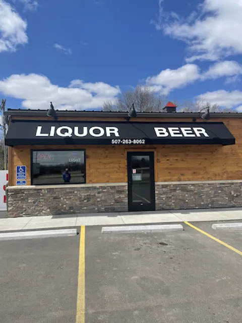 Woody's Pump N' Munch