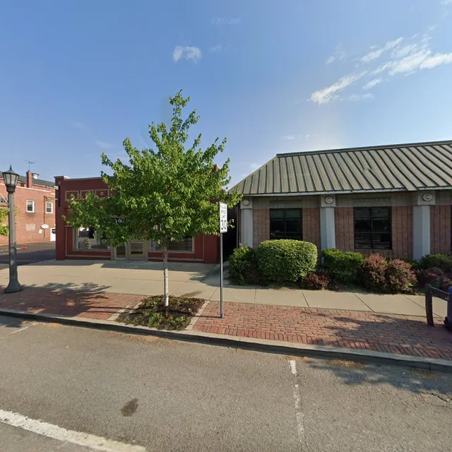 Country Cupboard Natural Foods Market - East