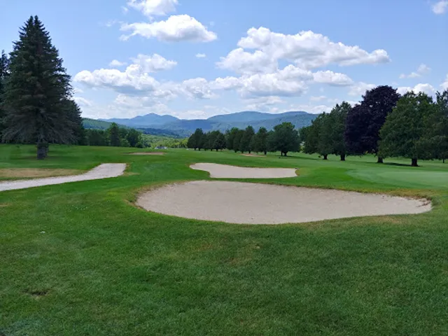 Redfield's Bar & Grill