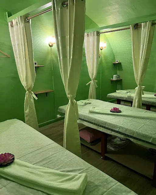 CHOKCHAI THAI SPA