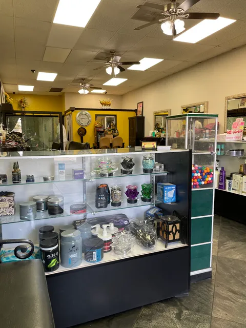 Sinaloa's Beauty Salon.