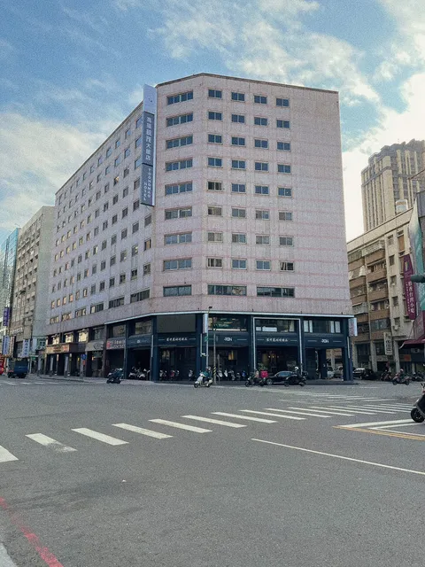 高雄統茂大飯店Toongmao Hotel Kaohsiung【純住宿無停車位】