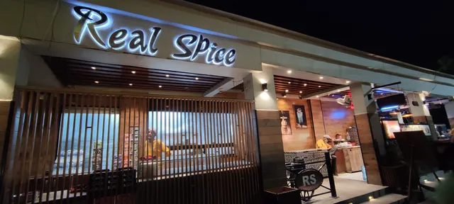 Real Spice by Rehmat e Shereen