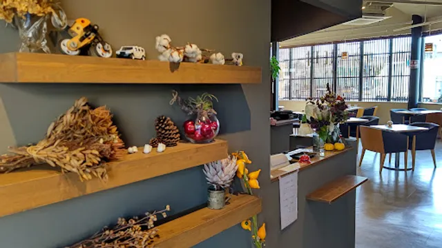 Wakaba Coffee Okazaki-miai Shop