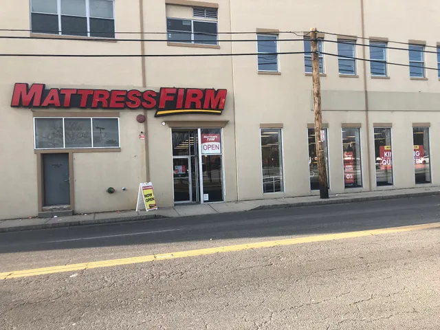 Mattress Firm Outlet - New Rochelle