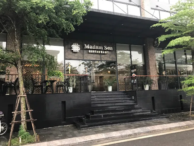 Madam Sen restaurant