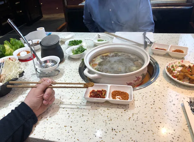 Tongdelai Hot Pot