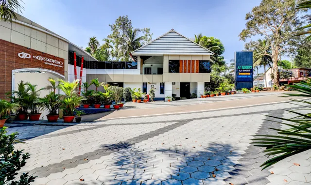 A P Residency - Hotel in Sulthan Bathery