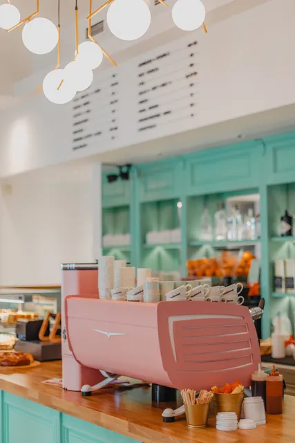 Le Frenchie Náměstí