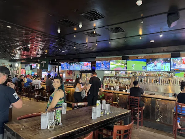 Little Woodrow's Stone Oak