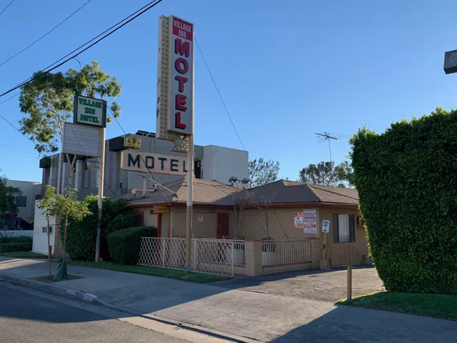 Village Inn Motel