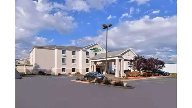 Wingate by Wyndham Grove City