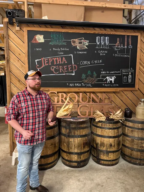 Sip Kentucky Bourbon Tours
