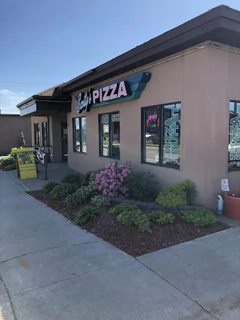 Scotty’s Pizza & Chicken