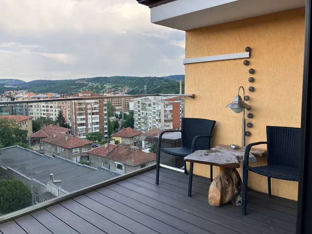 Tarnovo Studios City Center