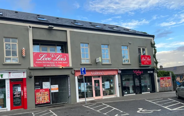 Love Lee's Asian Restaurant & Takeaway