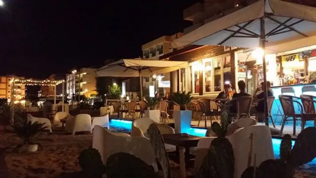 Bar Esedra " Cucina & Pizza "