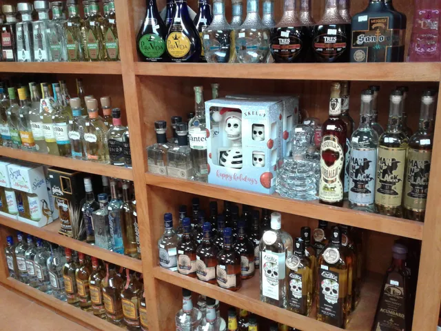 West Side Liquor Store