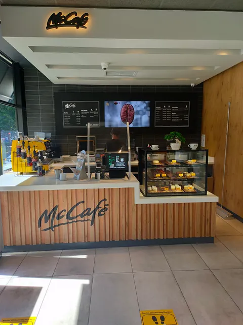 McDonald's Spin Street