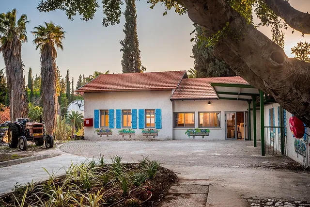 איילת השחר אירוח גלילי