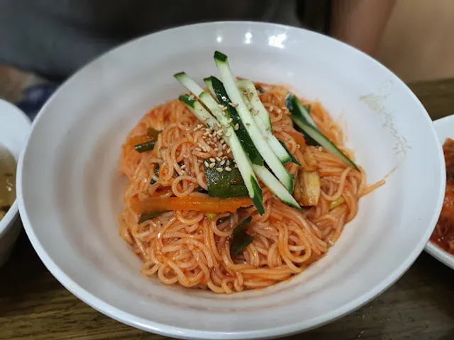 명동할머니국수분당정자점