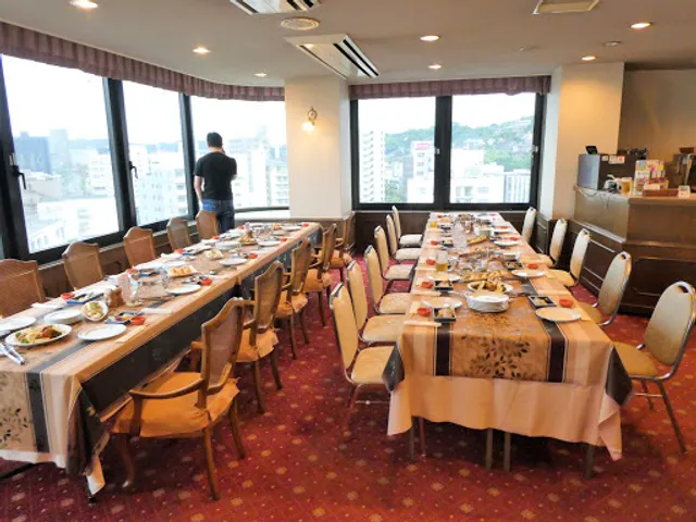 レストラン サン スーシ