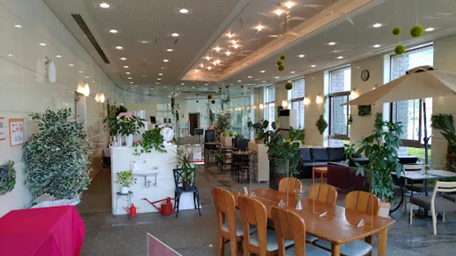 レイクサイド カフェ