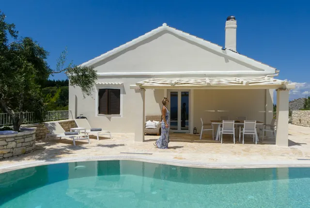Villa Socrates | Villa with Swimming Pool North East Corfu