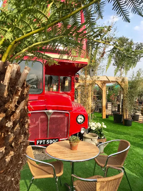 Drake Teas On The Bus