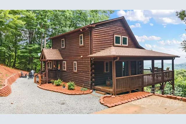 Rest S'More NC Mountain Vacation Rental