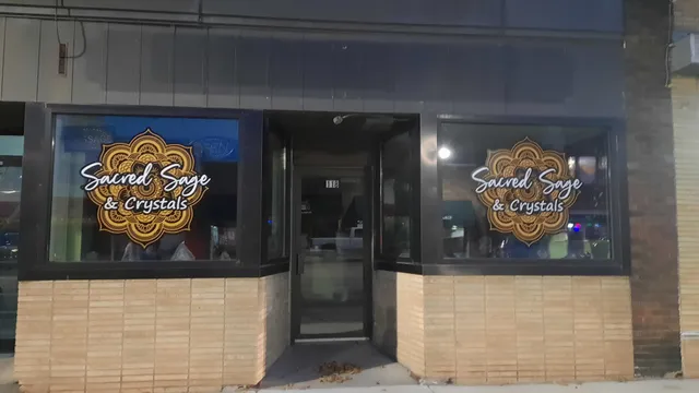 Sacred Sage & Crystals