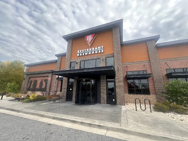 BJ's Restaurant & Brewhouse