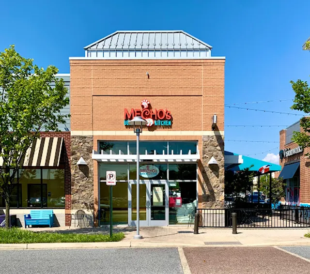 Mechos Dominican Kitchen & Catering