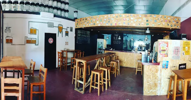 8 Huellas Cerveza Artesana