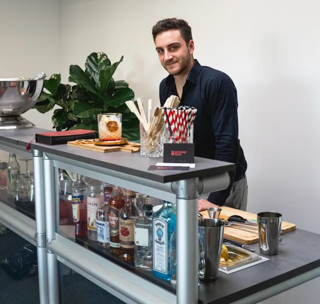MixingMax - mobile Bar und Cocktail Catering - Barkeeper für Hochzeit, Geburtstag und Firmenfeier