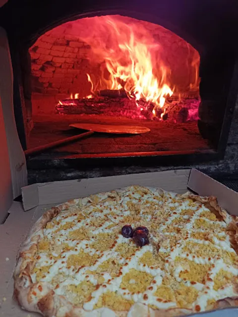 Pizzaria e Esfiharia Dallas - Botucatu