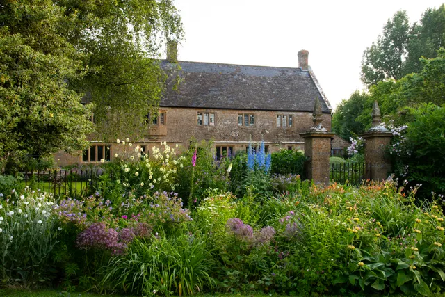 Lower Severalls Farmhouse Bed and Breakfast