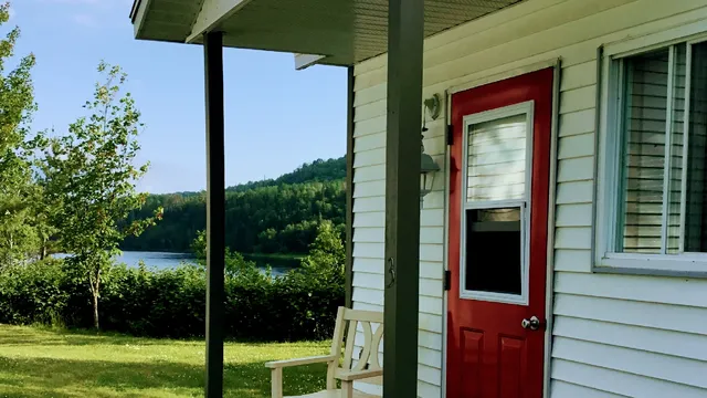 Location de mini-chalet Au Bord du St-Maurice