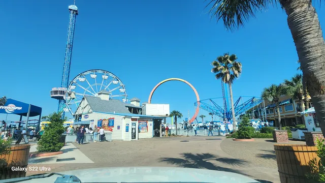Kemah Main Ticket Booth