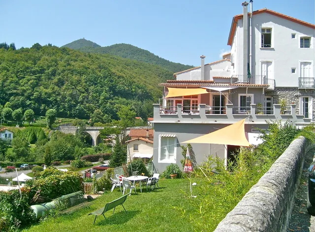 Maison d'Hôtes Jean Bernard et Patricia Mauro