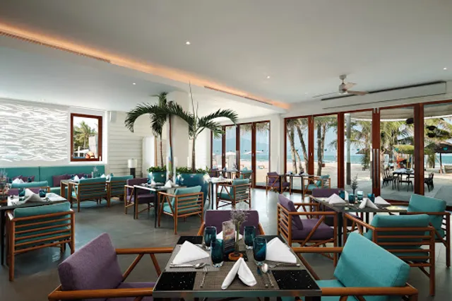 Azure Beach Lounge Pullman Danang