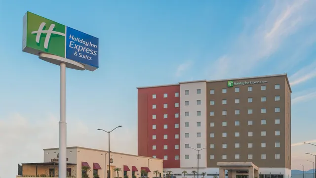 Holiday Inn Express & Suites Silao Aeropuerto - Terminal by IHG