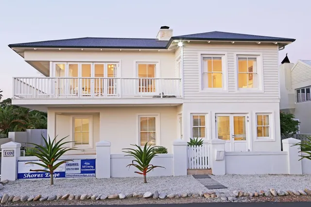 Shore's Edge Guest House