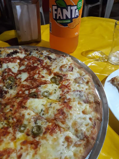 NAPOLITANA PIZZAS & SORVETES