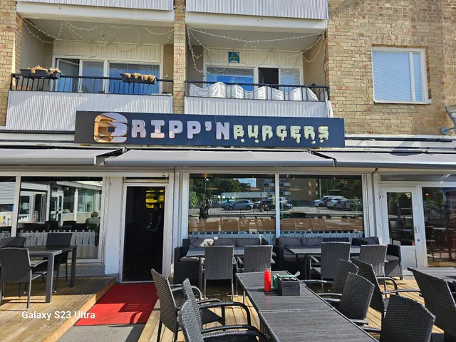 GREKISKA grill & bar