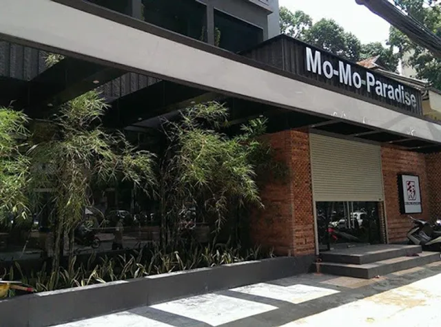 Mo-Mo-Paradise