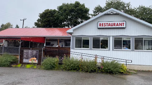 Grand'Ourse Kamouraska — Cantine de luxe | Restaurant