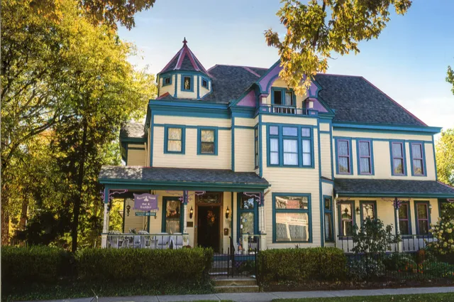 Harrison House Bed and Breakfast