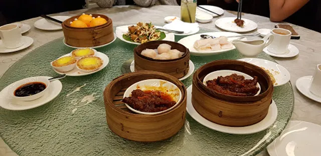 The Grand Duck King Signatures