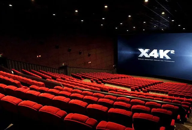 LUX CINEMA